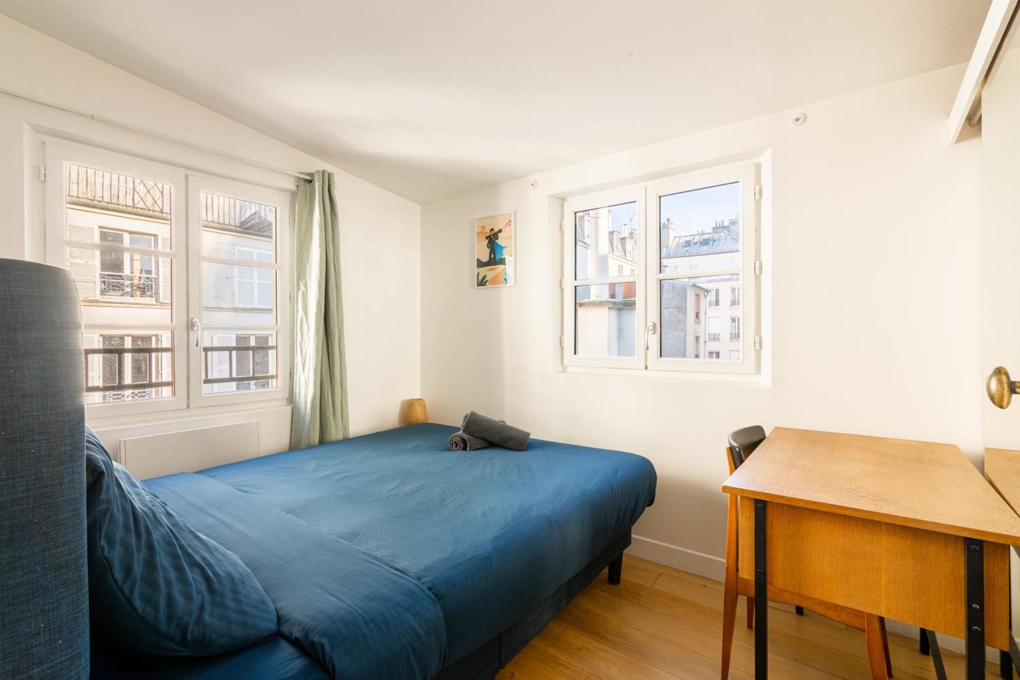 Luxurious 2 Bedroom Canal Saint Martin Saint Lazare Paris Ngoại thất bức ảnh