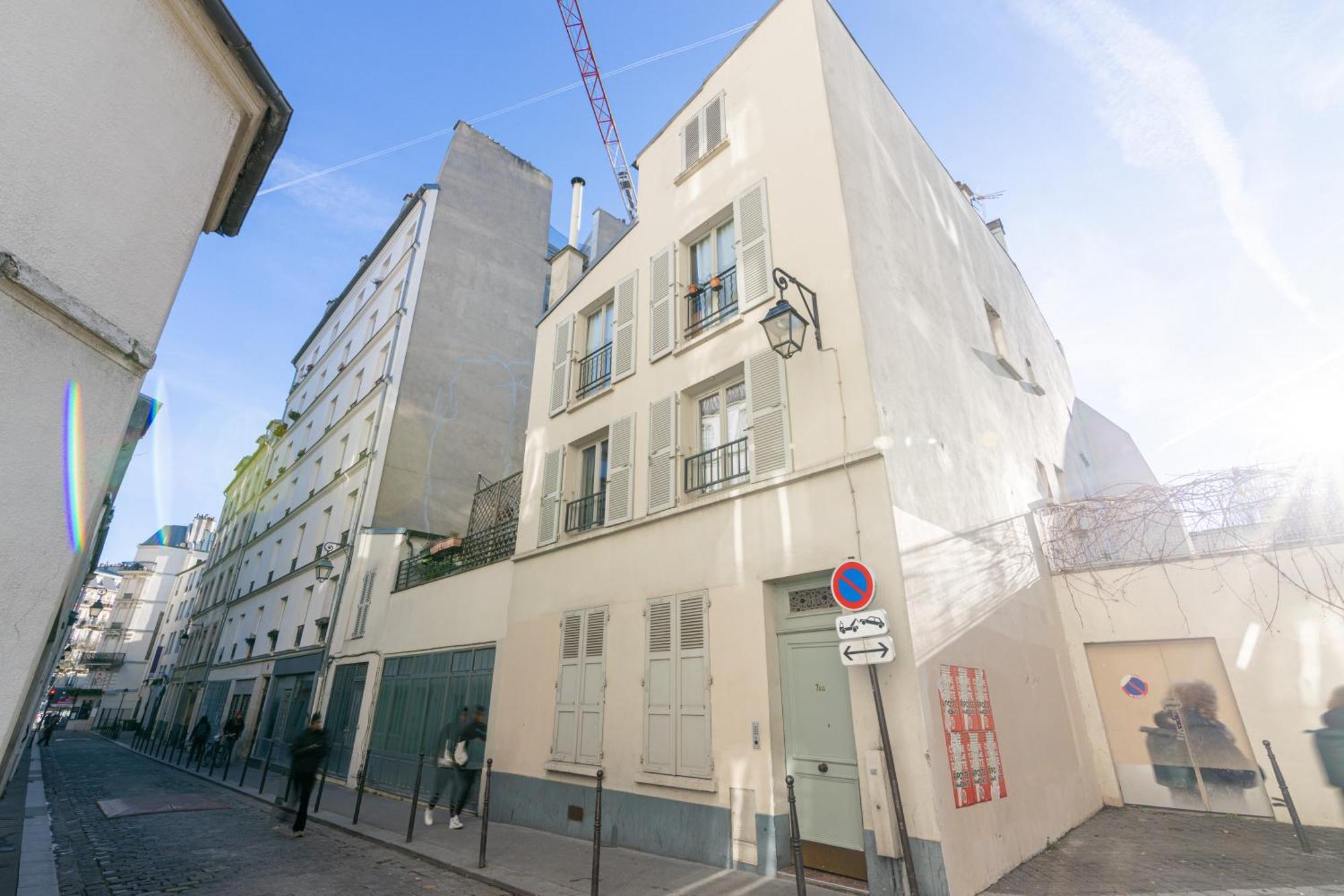 Luxurious 2 Bedroom Canal Saint Martin Saint Lazare Paris Ngoại thất bức ảnh