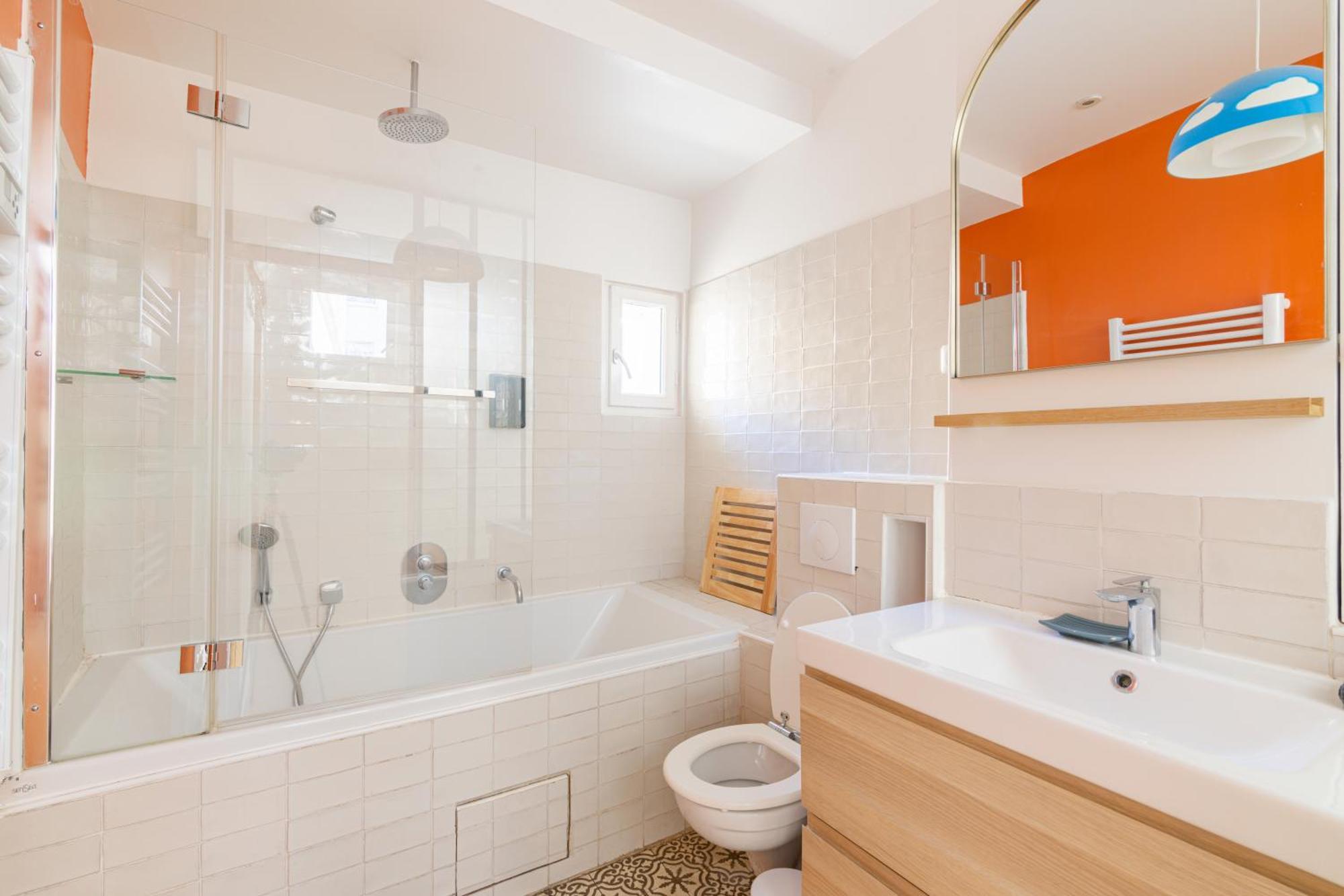 Luxurious 2 Bedroom Canal Saint Martin Saint Lazare Paris Ngoại thất bức ảnh